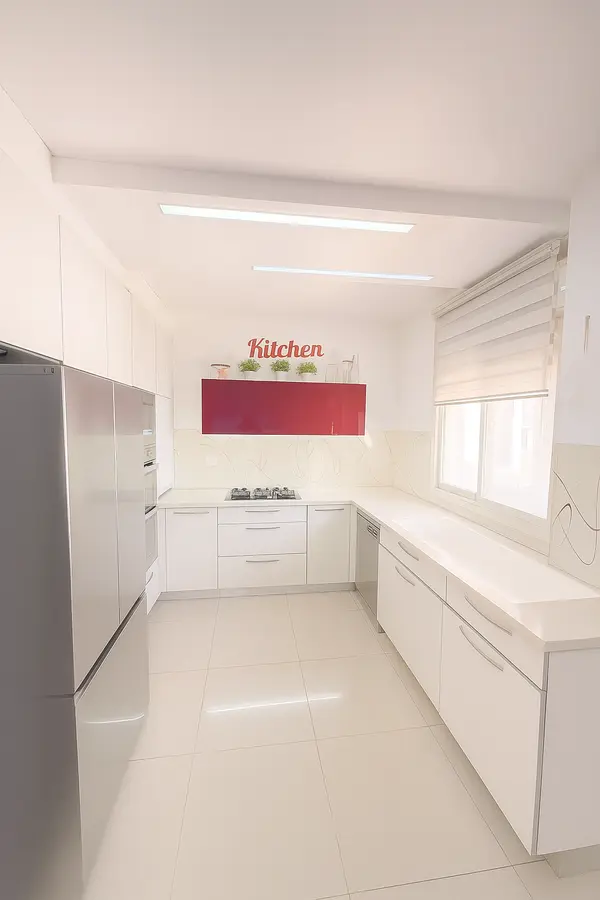 למכירה דירה 5 חדרים רחוב הירקונים 5 פ";ת כולל מחסן צמוד,ממ";ד,חניה,מרפסת 15 מ";ר