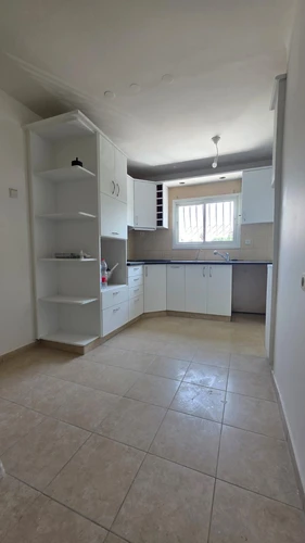 להשכרה בגני תקווה דירה 4 חדרים משופצת רחוב השרון