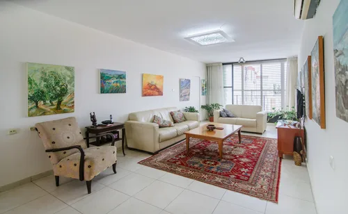 למכירה דירה 3 חדרים גדולה סולומון 9 פ"ת